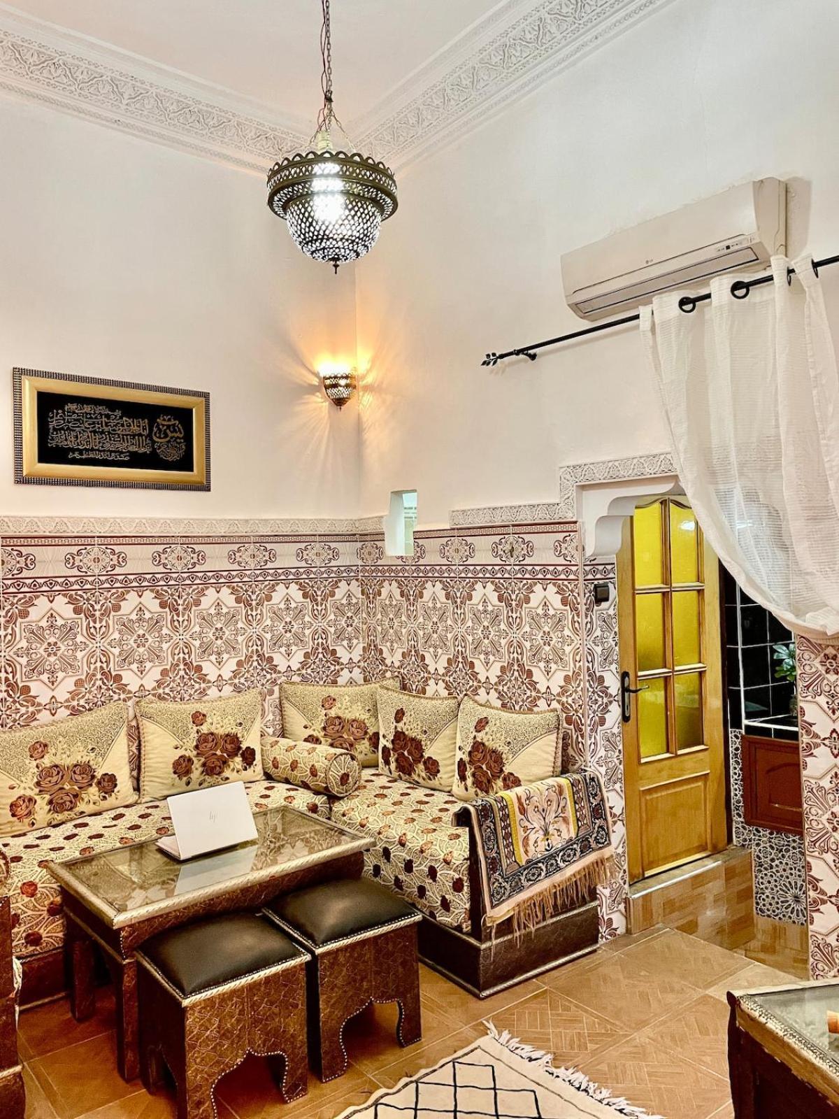 Sherifa House Marrakesh Eksteriør billede